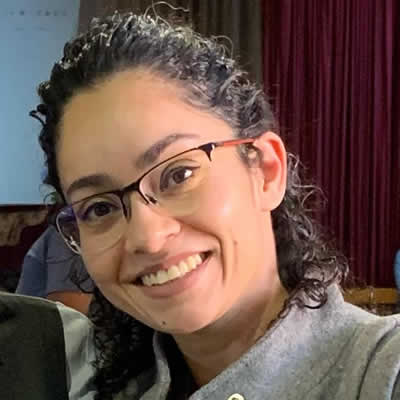 Dra. Karina Asyade Robledo Márquez