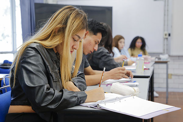 Lenguas sin fronteras: el impulso global del CeL 4